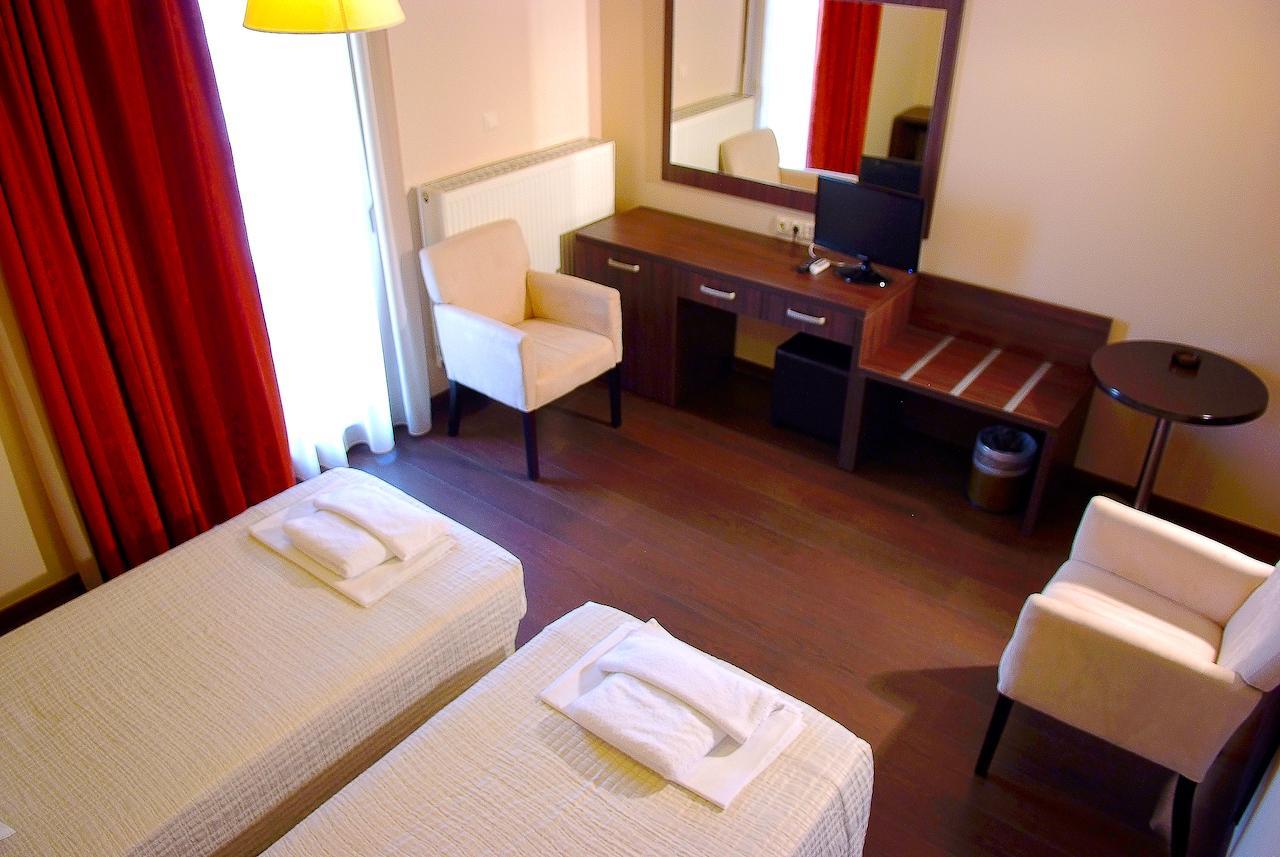 Plotini Hotel Didimótiho Szoba fotó
