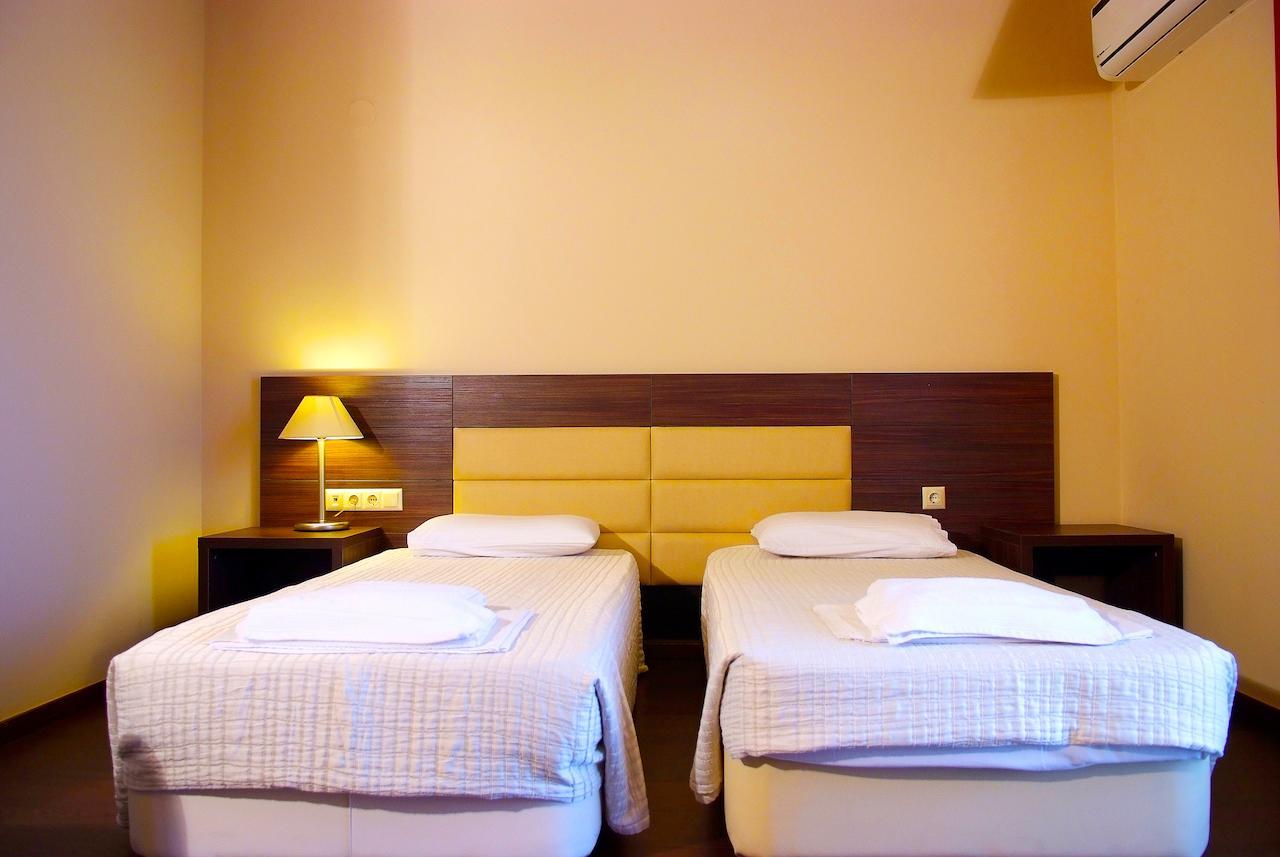 Plotini Hotel Didimótiho Szoba fotó