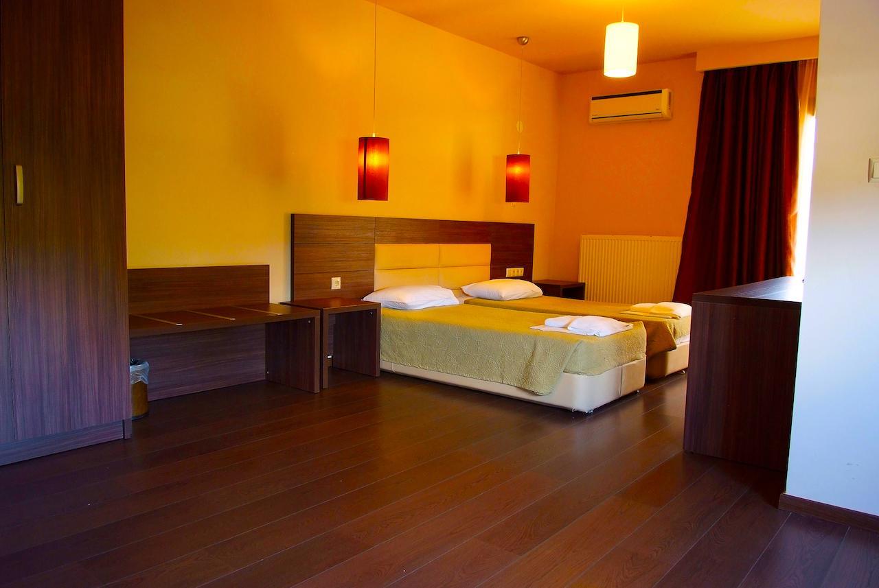 Plotini Hotel Didimótiho Szoba fotó