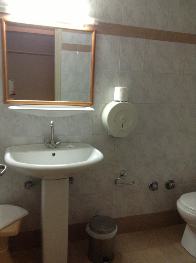 Plotini Hotel Didimótiho Szoba fotó